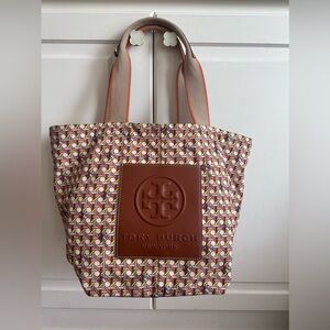 Tory Burch Tory Burch Small Nylon Buttermilk
Basket Weave Tote EUC